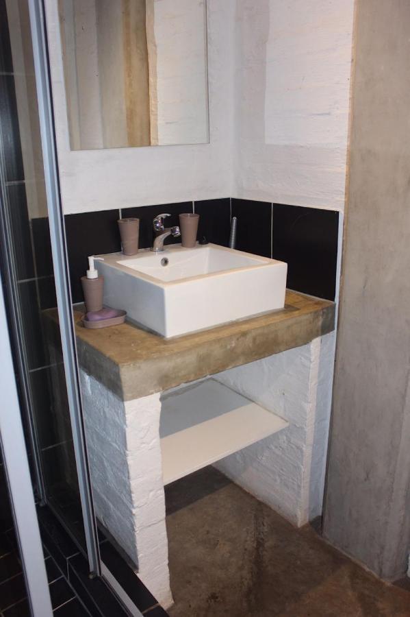 Cozy Apartment In The Center Of Maboneng With Free Wifi Йоганнесбурґ Екстер'єр фото